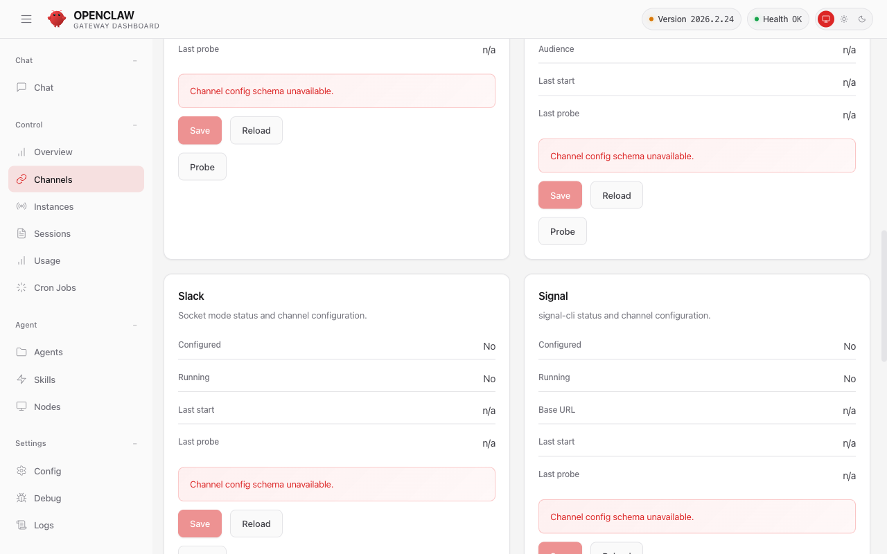 Channels パネル — Slack セクション